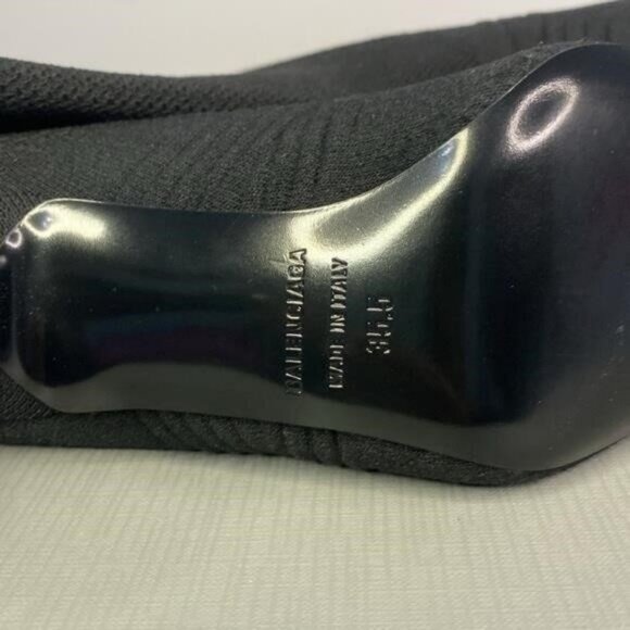 Balenciaga Women’s Knife 20 Knit High Heel Booties–Sleek, Sharp, and Chic!” - Picture 9 of 10